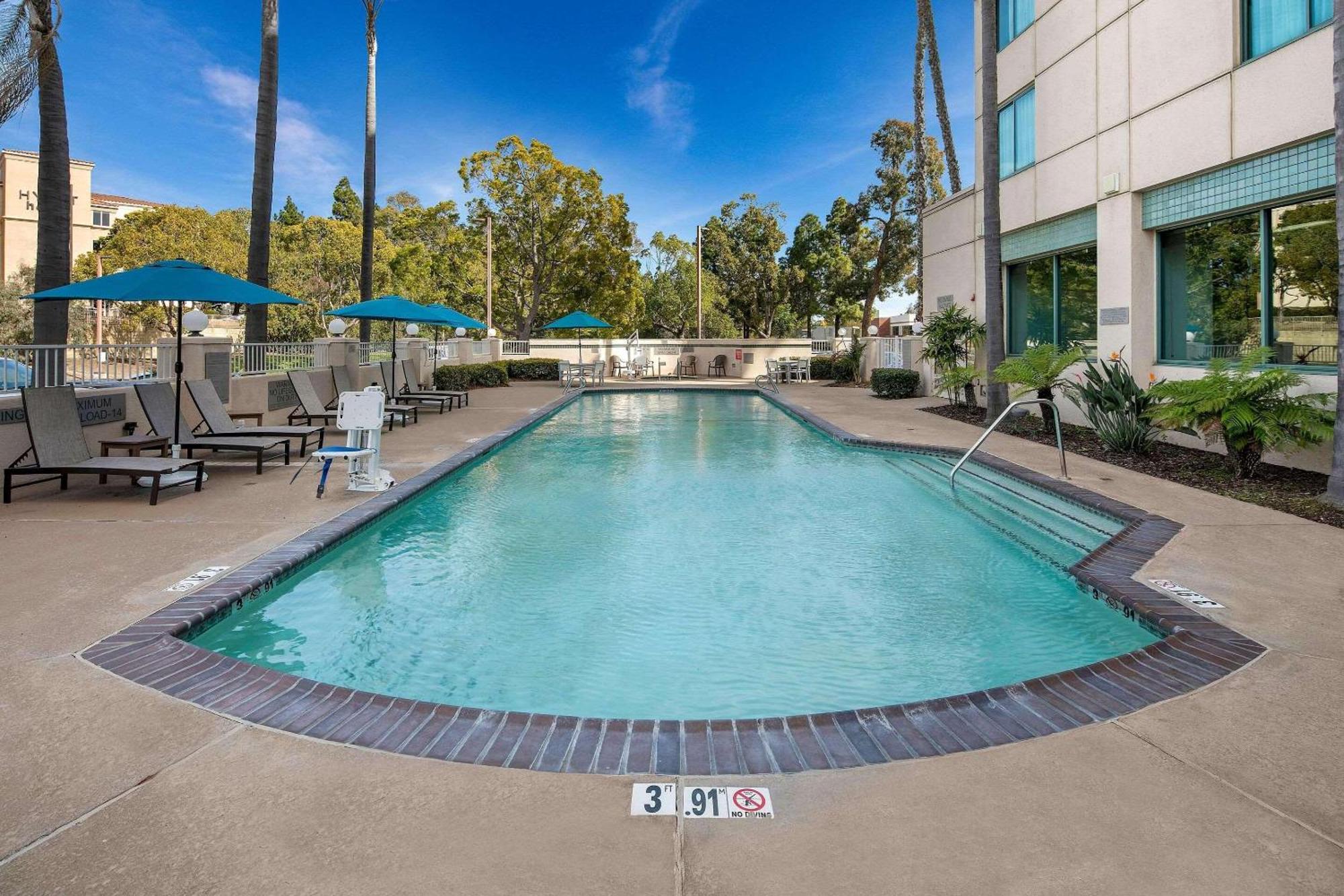 Country Inn & Suites By Radisson, San Diego North, Ca Zewnętrze zdjęcie